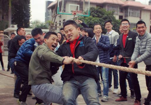 金彩汇拔河比赛